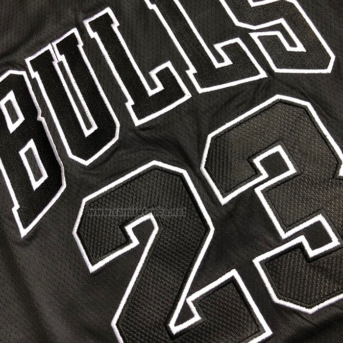 Camiseta Chicago Bulls Michael Jordan #23 MVP Negro